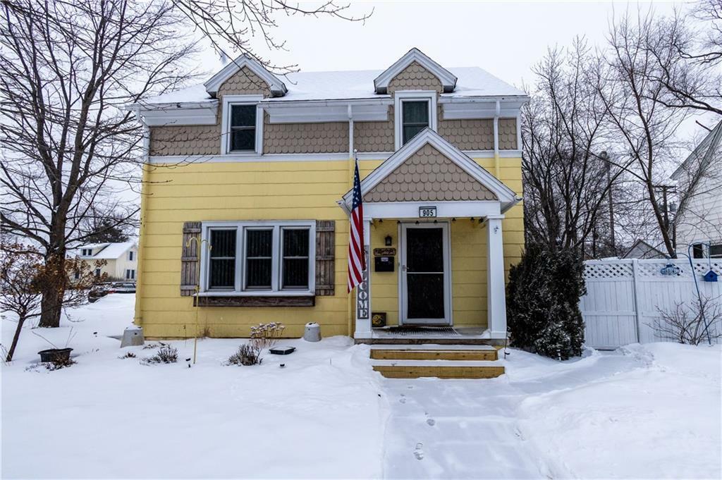 Property Photo:  905 Margaret Street  WI 54701 