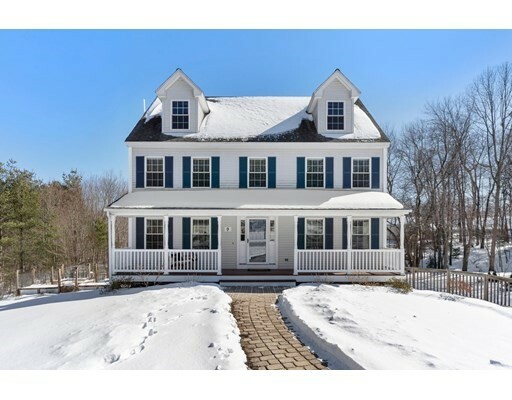 Property Photo: 9 Wilkate Pl MA 01510
