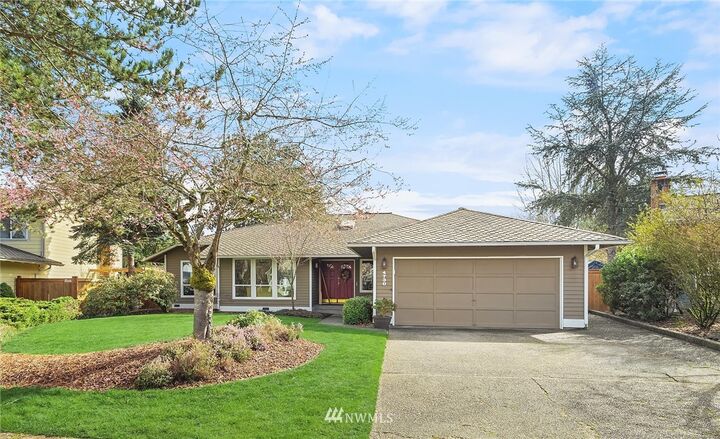 Property Photo: 4730 193rd Avenue SE WA 98027
