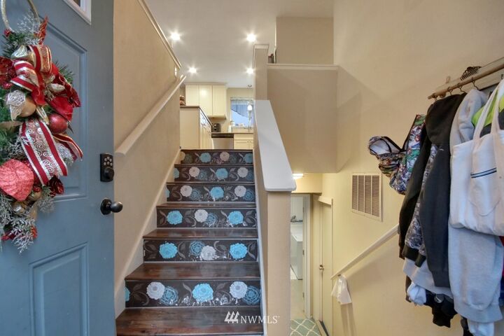 Property Photo:  15902 68th Avenue Ct E  WA 98375 