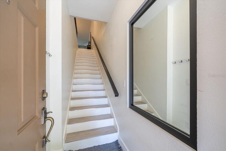 Property Photo:  813 Normandy Trace Road 813  FL 33602 