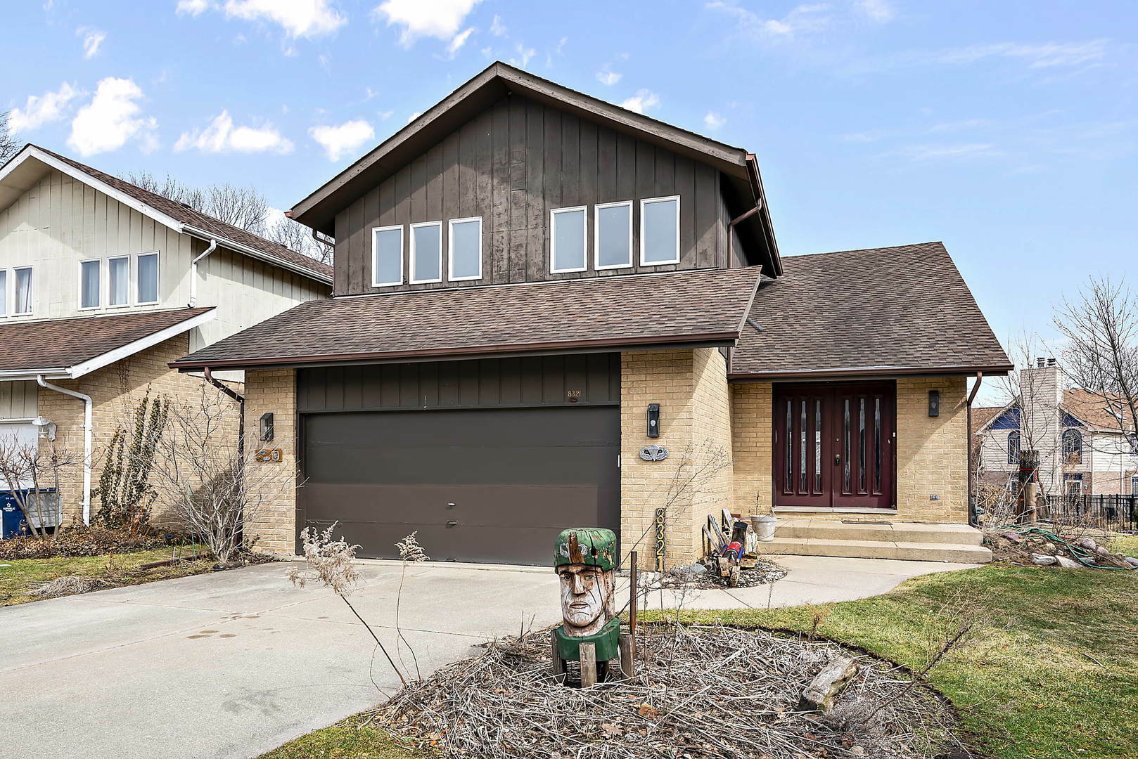 Property Photo:  8321 Helen Court  IL 60516 