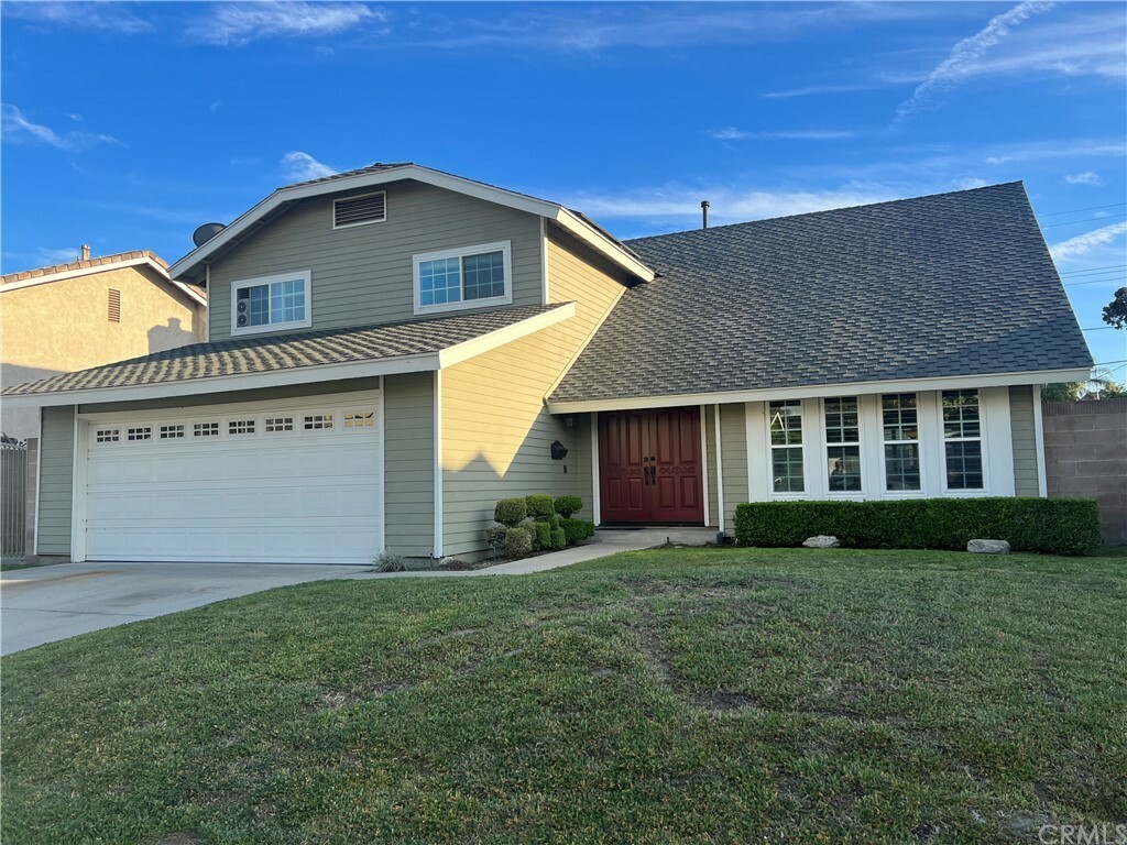 Property Photo:  7806 Poinsettia Drive  CA 90620 