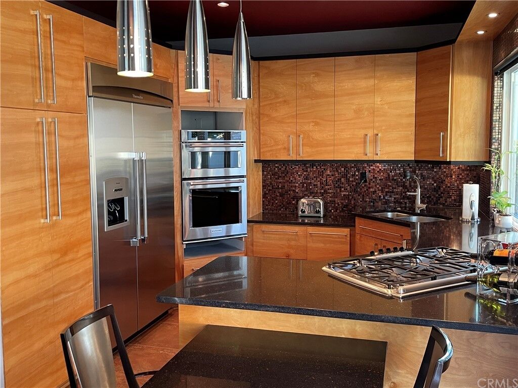 Property Photo: 35 Las Castanetas CA 92688