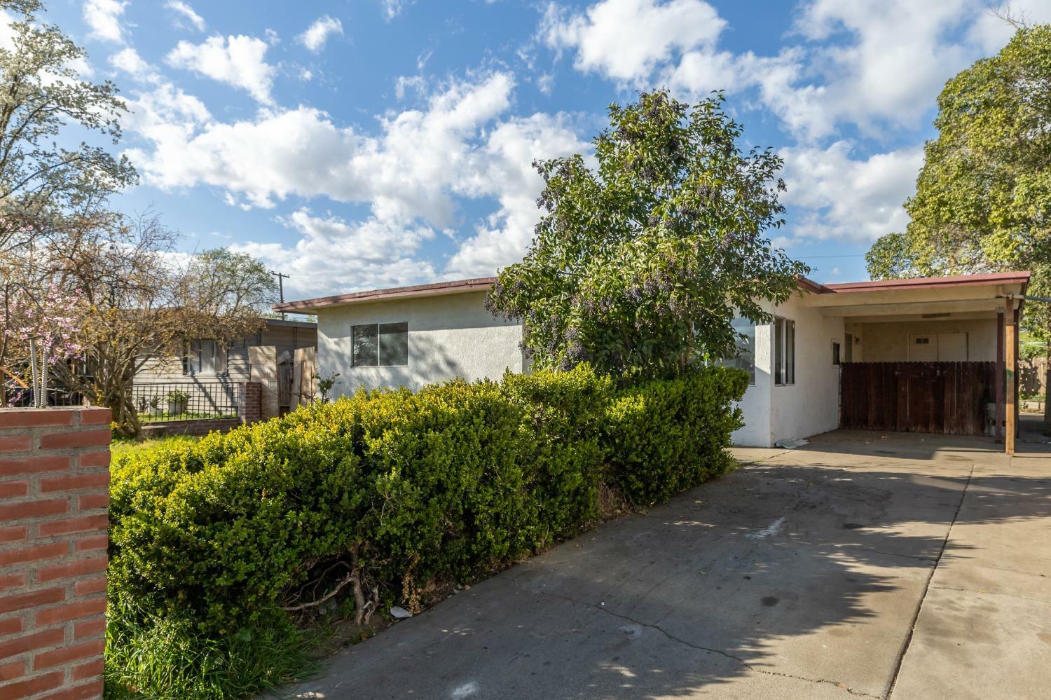 Property Photo:  293 Arcade Boulevard  CA 95815 