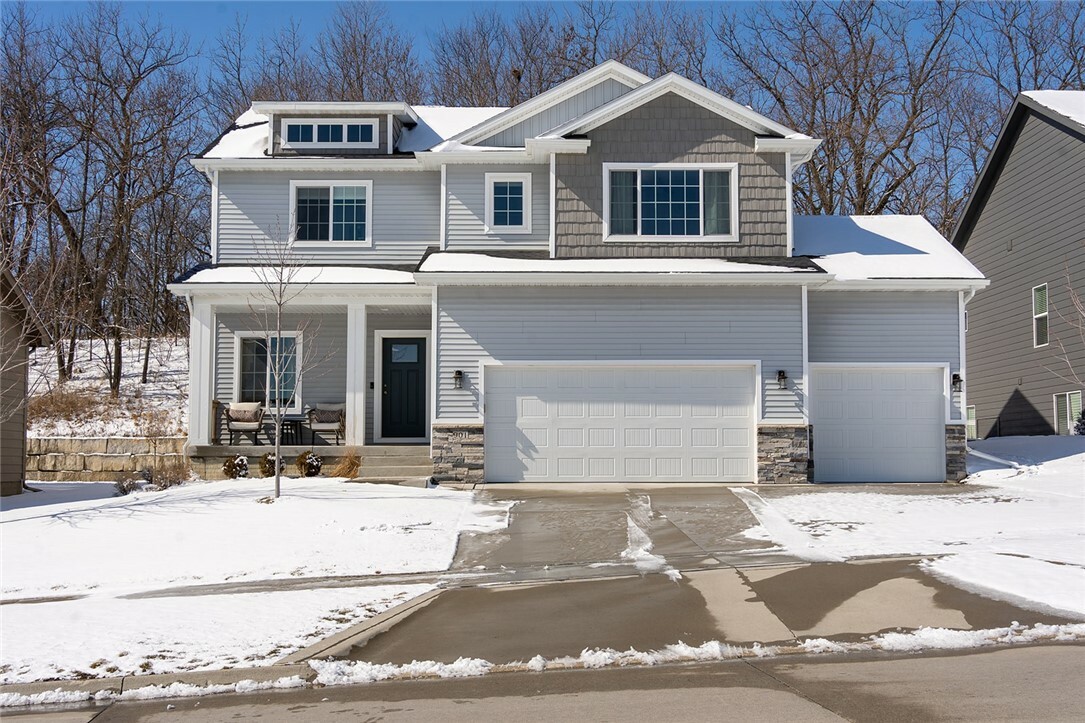 Property Photo:  901 S 93rd Street  IA 50266 