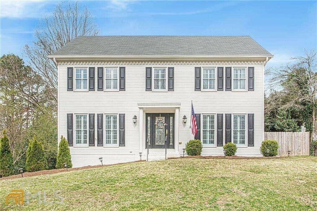Property Photo: 610 Springview Court GA 30076
