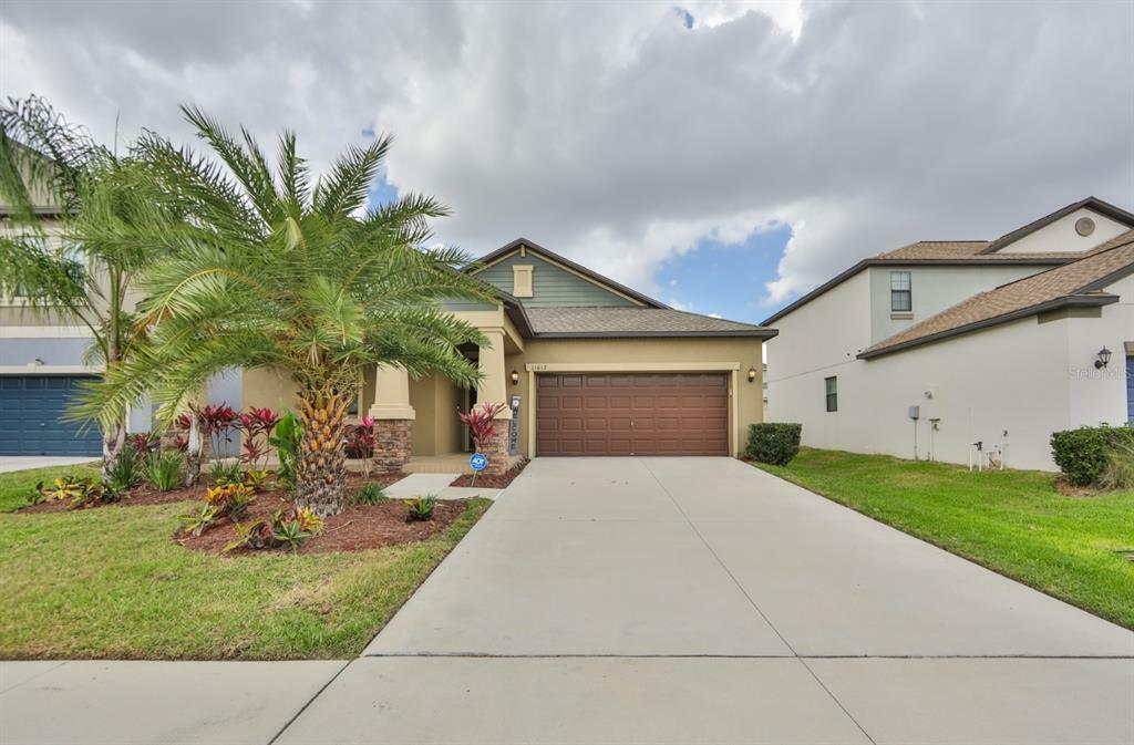 Property Photo:  11012 Little Blue Heron Drive  FL 33579 