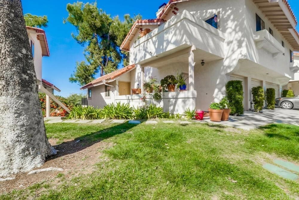 Property Photo:  3070 Corte Trabuco  CA 92009 