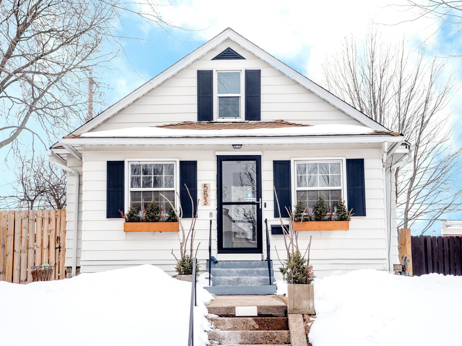 Property Photo:  553 Brimhall Street  MN 55116 