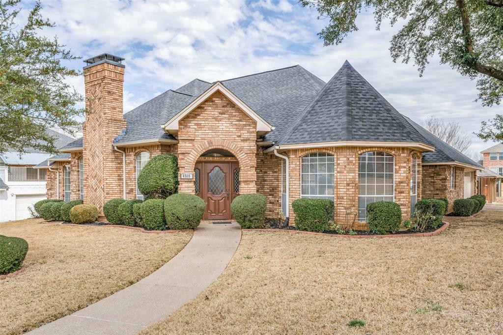 Property Photo: 4505 Long Island Lane TX 76017