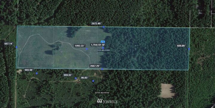 Property Photo:  1703 E Spencer Lake Road  WA 98584 