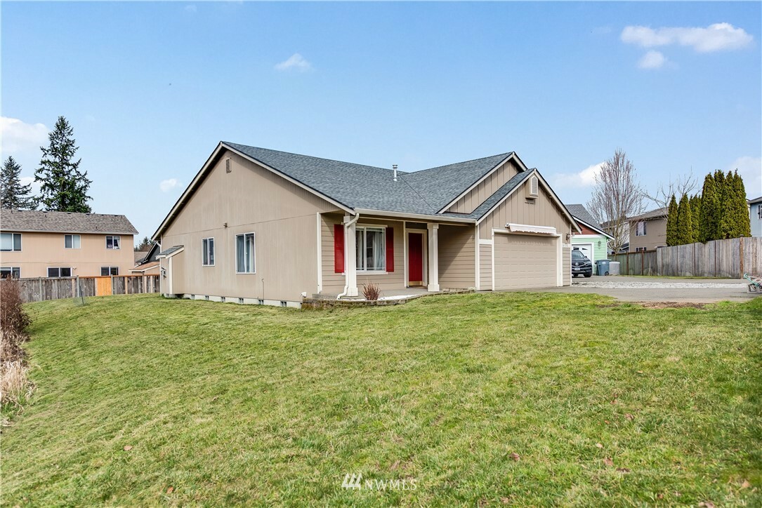 Property Photo: 18708 16th Avenue Ct E WA 98387