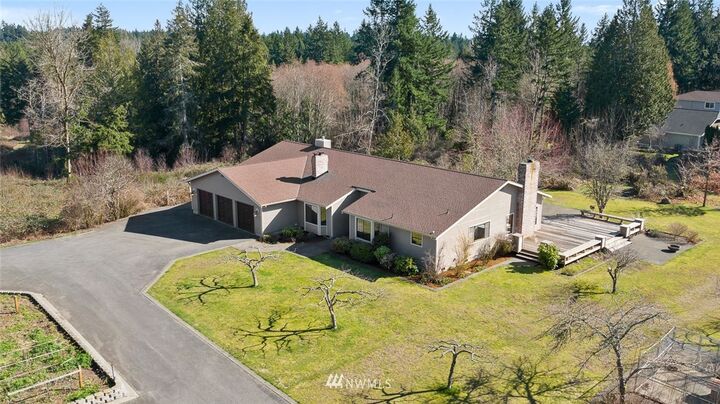 Property Photo: 6621 54th Avenue NW WA 98335