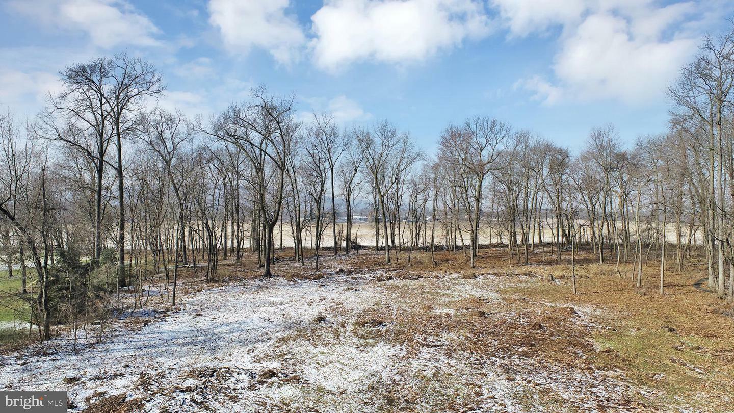 Property Photo: 494 Lucinda Lane PA 17055