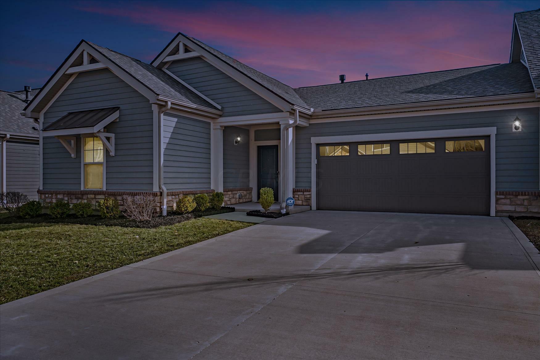 Property Photo: 2637 Gardenview Loop OH 43123