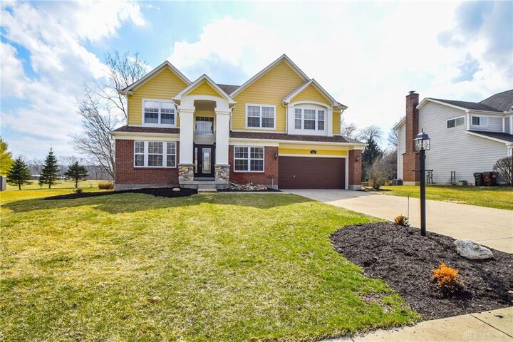 2237 Hunters Ridge Boulevard  Beavercreek OH 45434 photo