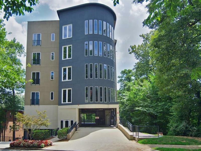 Property Photo:  140 Alden Avenue NW #305  GA 30309 