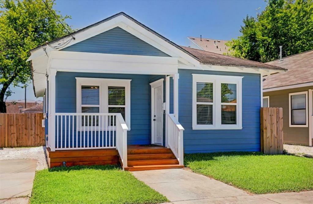 Property Photo:  3318 Pease Street  TX 77003 