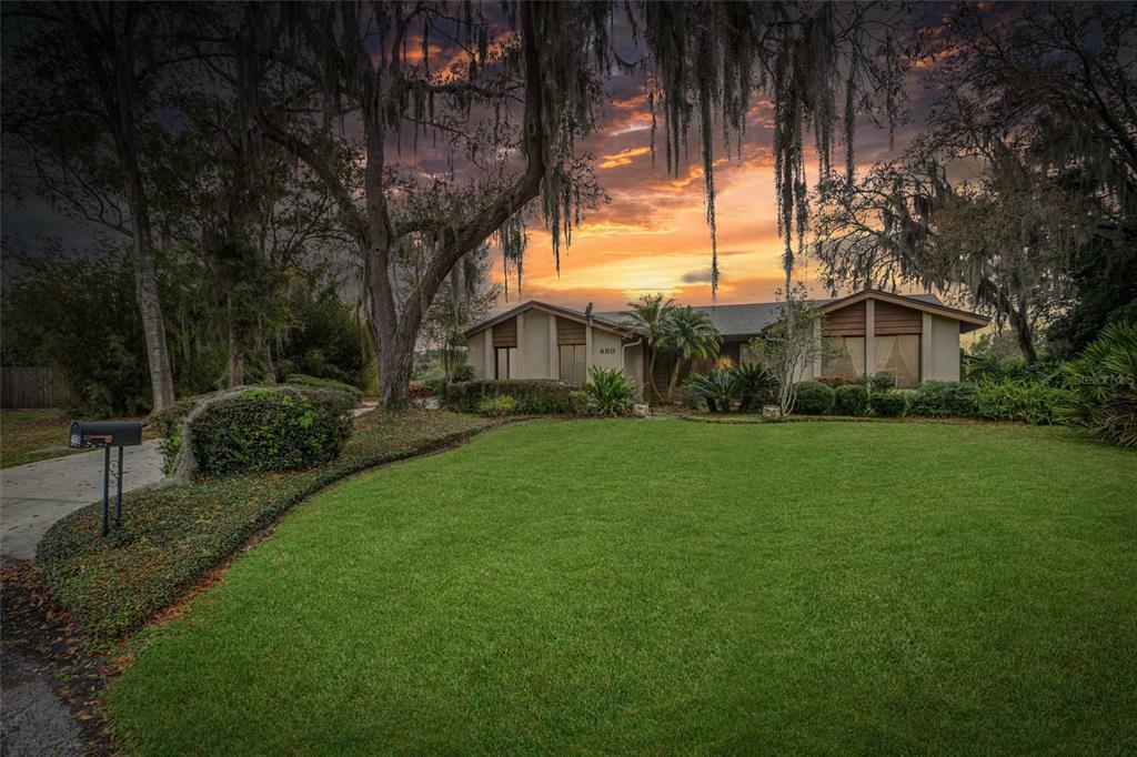 Property Photo: 480 Preston Road FL 32750