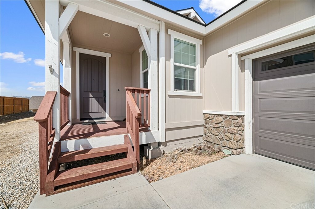 Property Photo:  1212 Kayah Drive  CA 92314 