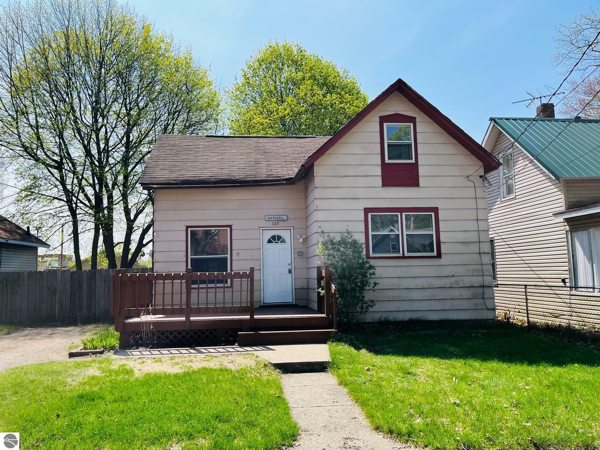 Property Photo:  123 W Bremer Street  MI 49601 