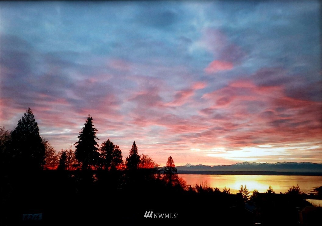 Property Photo: 8219 Lupine Lane WA 98236