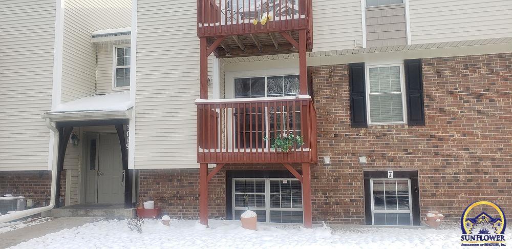 Property Photo: 3019 SW Maupin Ln KS 66614