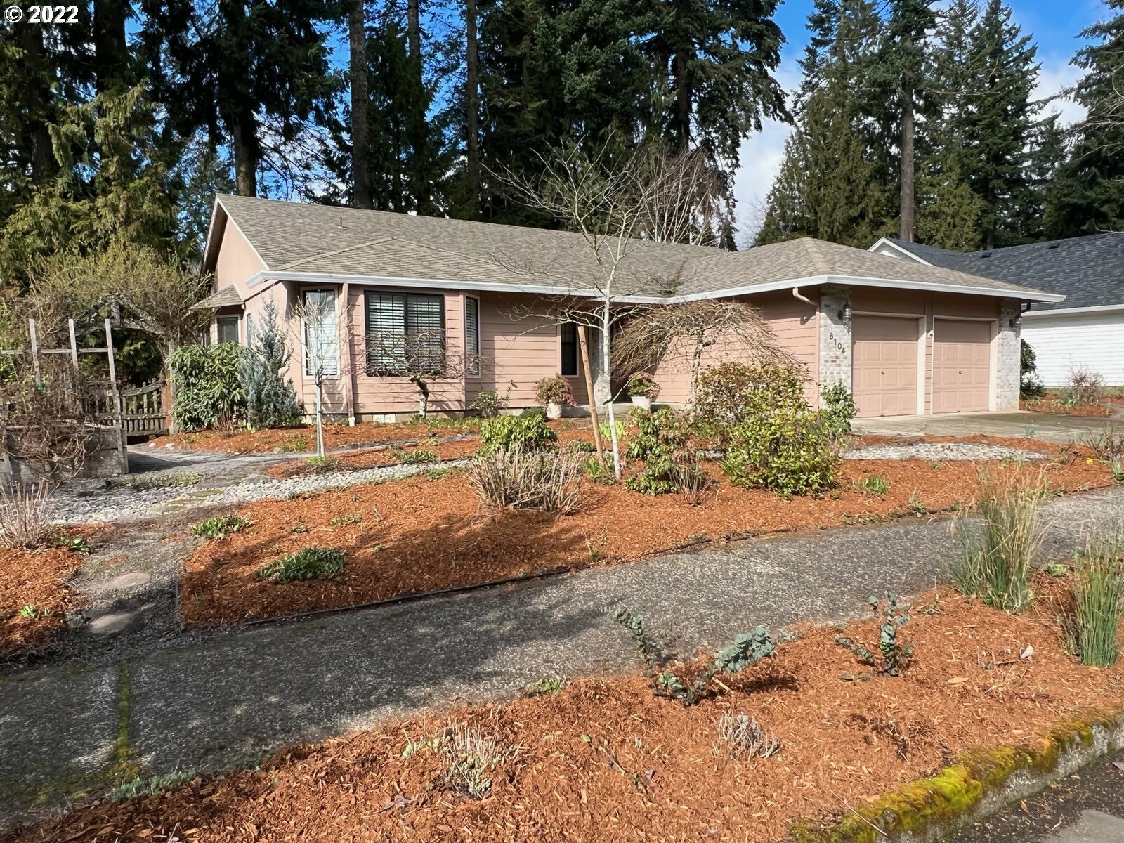 Property Photo:  6104 NE 20th Ct  WA 98665 