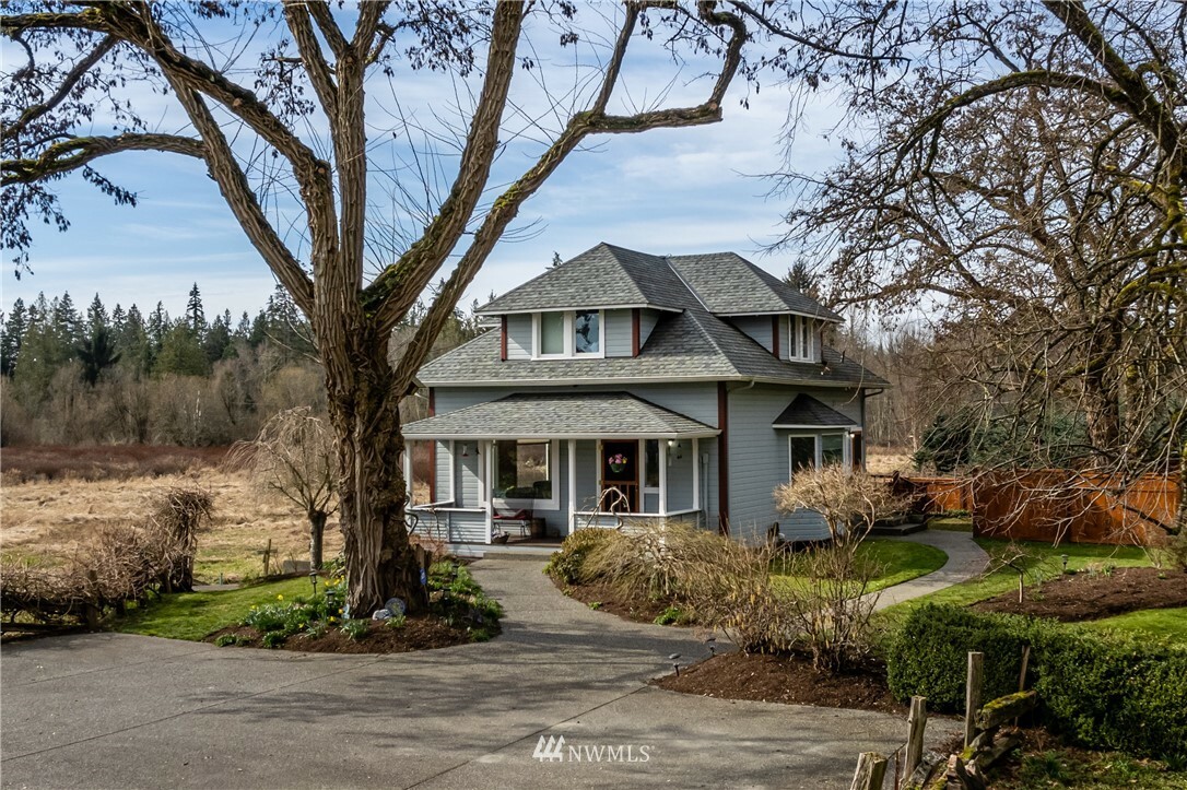 Property Photo:  3624 Stanwood-Bryant Road  WA 98223 