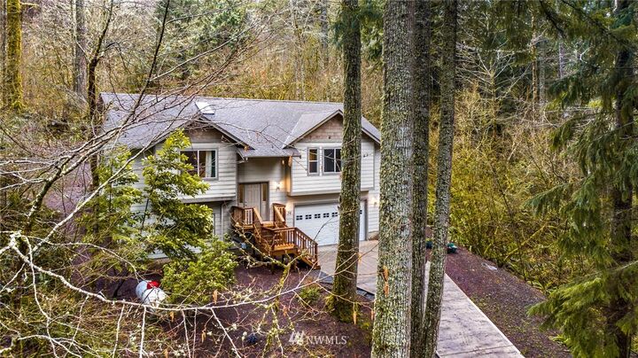 Property Photo:  36 Tumbling Water Drive  WA 98229 