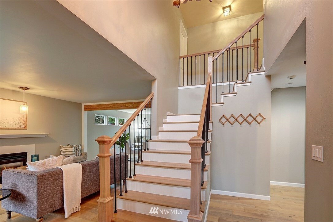 Property Photo: 13727 58th Place W WA 98026