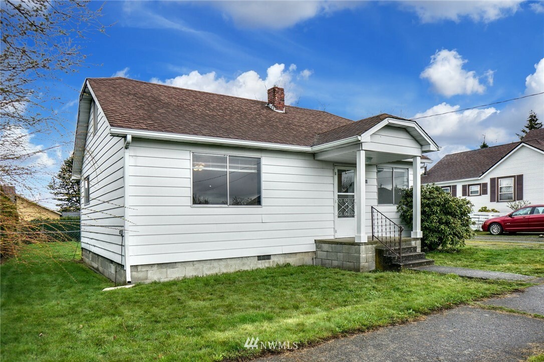 Property Photo: 330 Main Street WA 98321