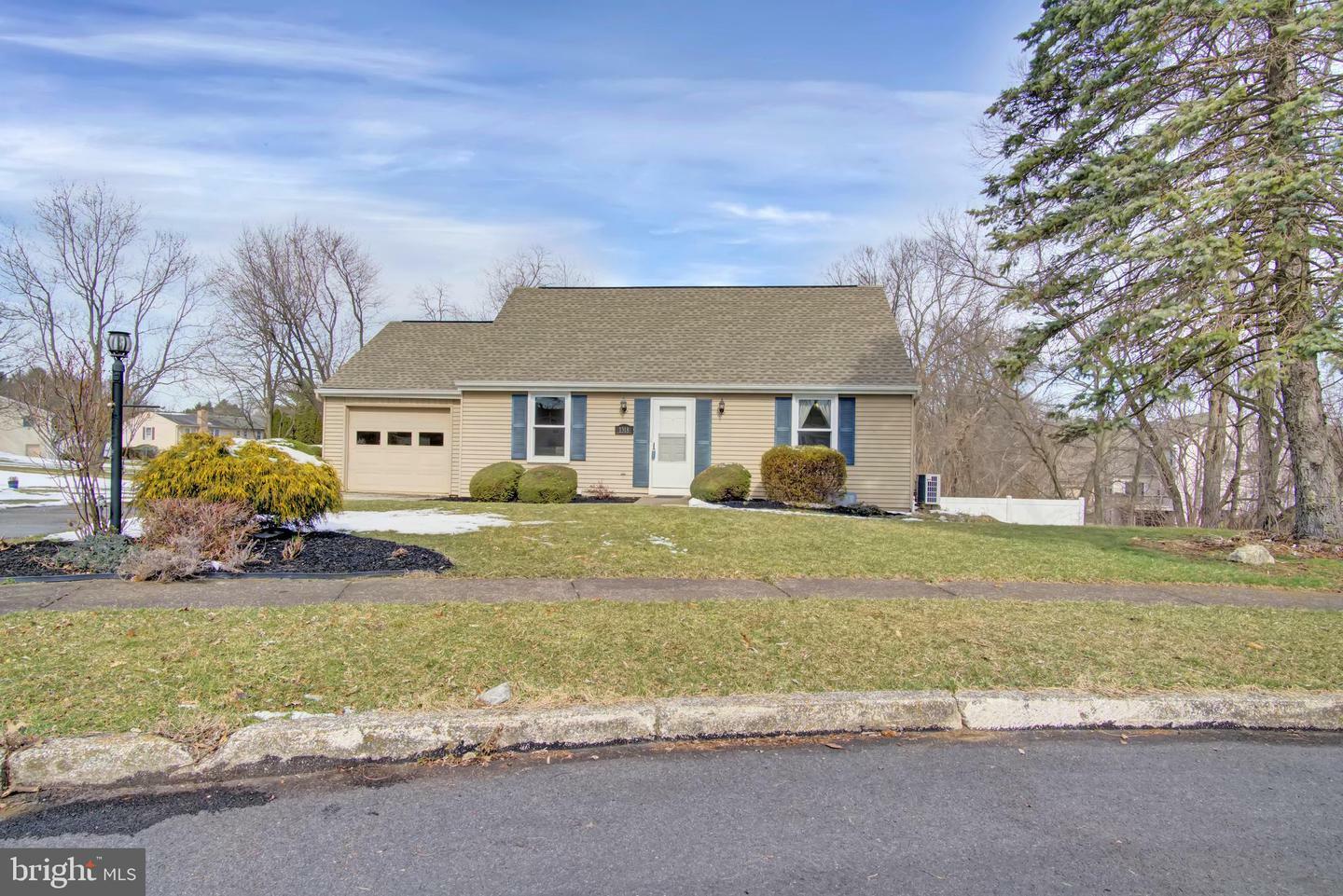 Property Photo:  1318 Concord Road  PA 17050 