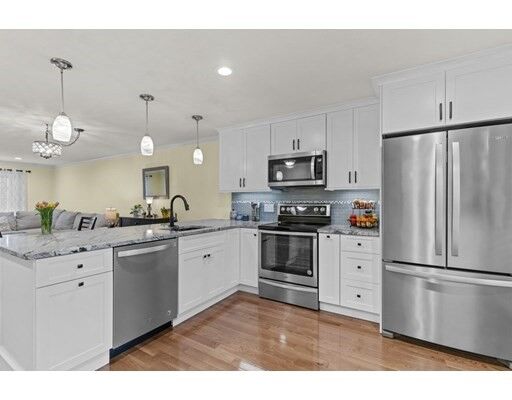 Property Photo:  24 Magnolia St 2F (#15)  MA 02703