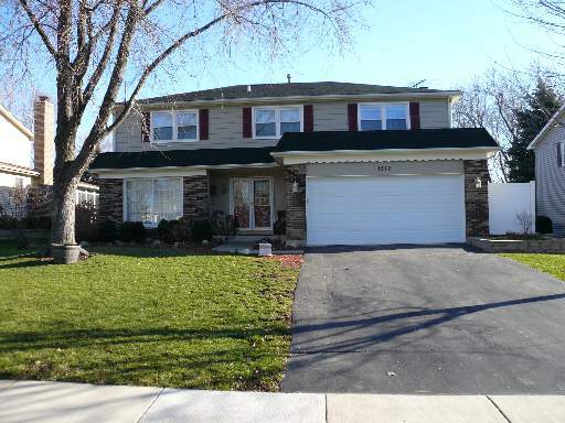 Property Photo:  1512 Windsor Court  IL 60565 