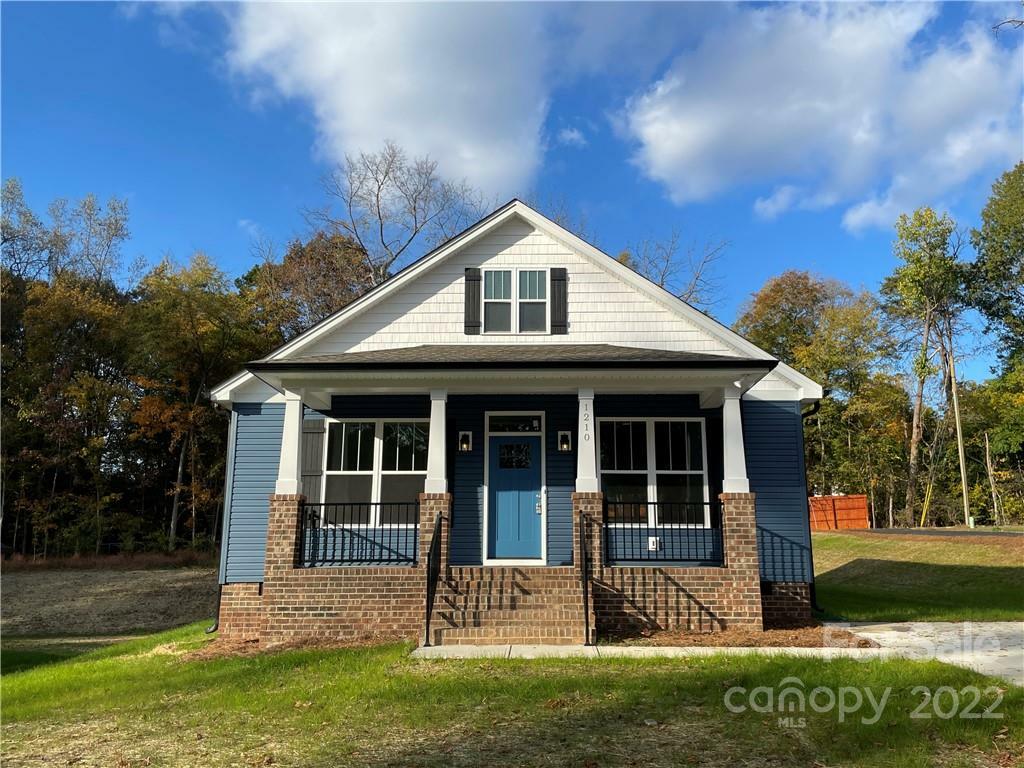 Property Photo: 1210 Mason Way NC 28120