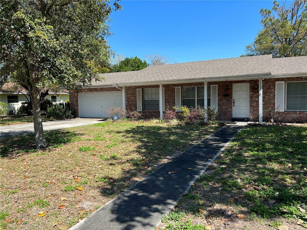 Property Photo:  1105 Yarnell Avenue  FL 33853 