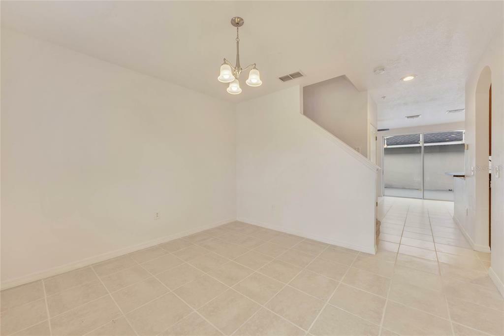 Property Photo: 6239 S Chickasaw Trail FL 32829
