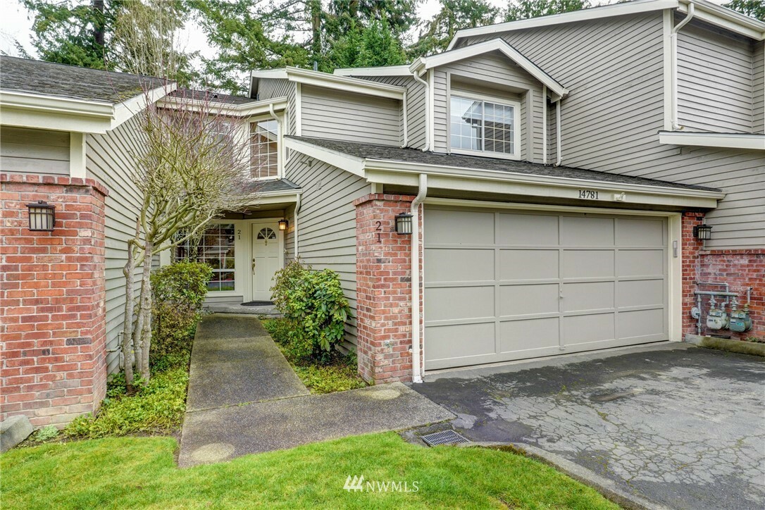 Property Photo:  14781 NE 3rd Street 21  WA 98007 