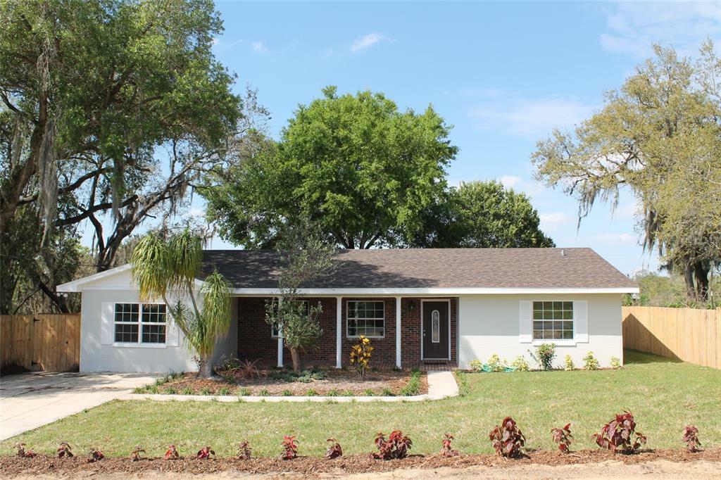 Property Photo: 1025 Sunset Trail FL 33827