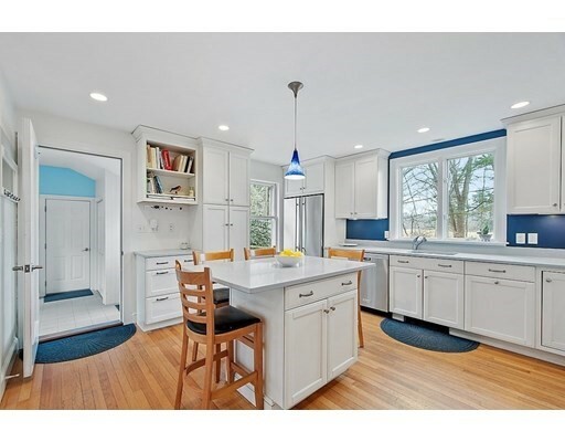 Property Photo:  71 Fox Run Road  MA 01982 