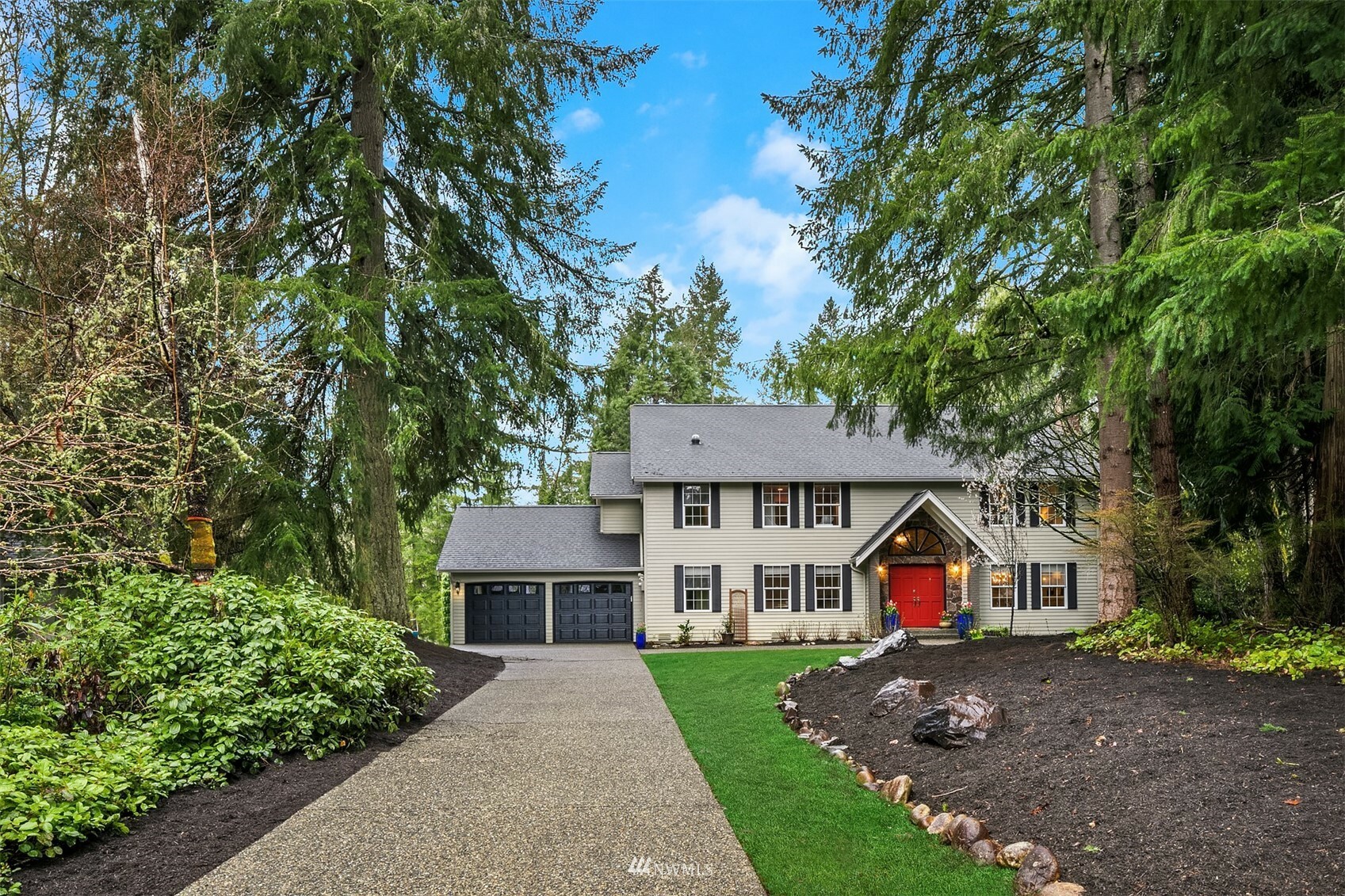 Property Photo:  22212 NE 46th Street  WA 98053 