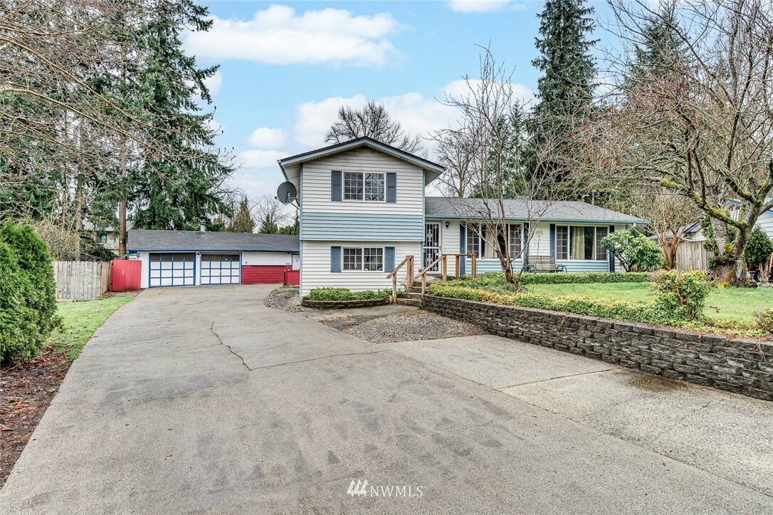 Property Photo: 4810 133rd Place NE WA 98271