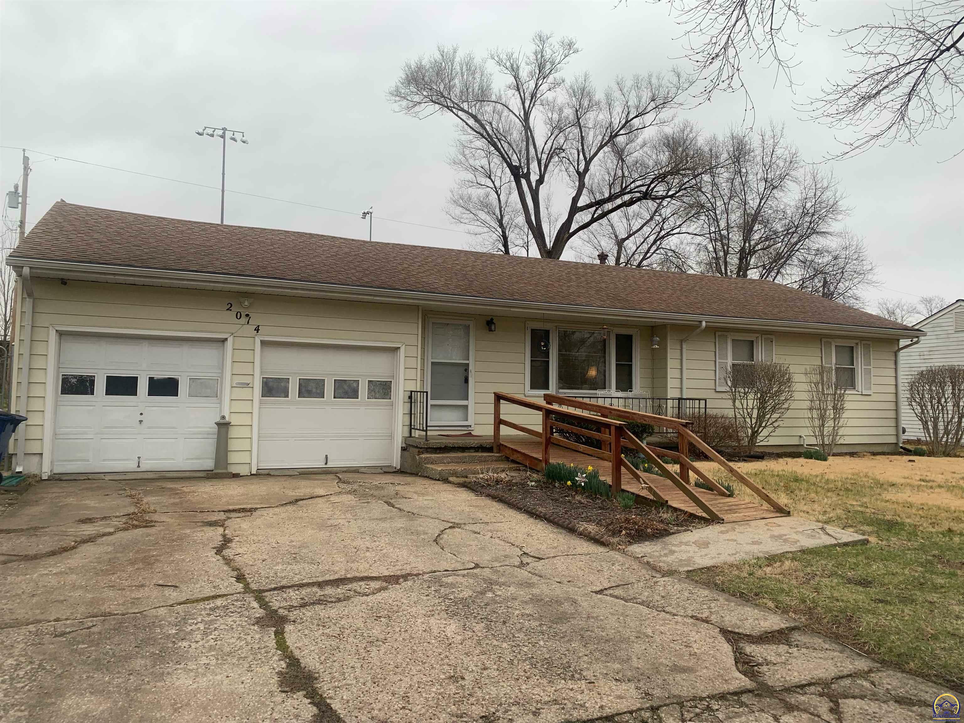 Property Photo:  2014 Alabama  KS 66046 