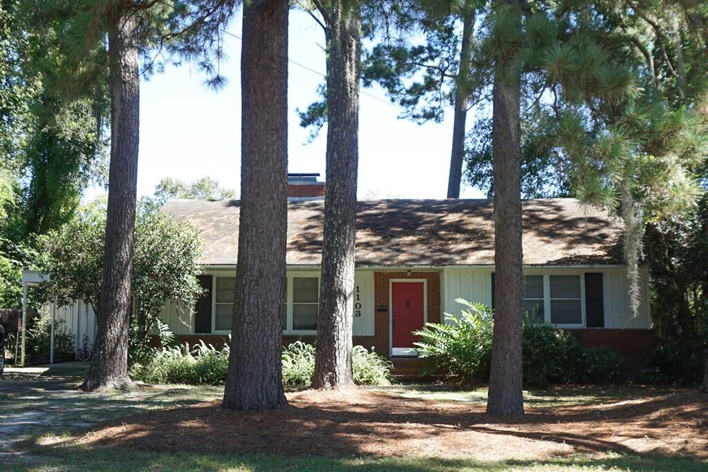 Property Photo:  1103 Williams Street  GA 31601 
