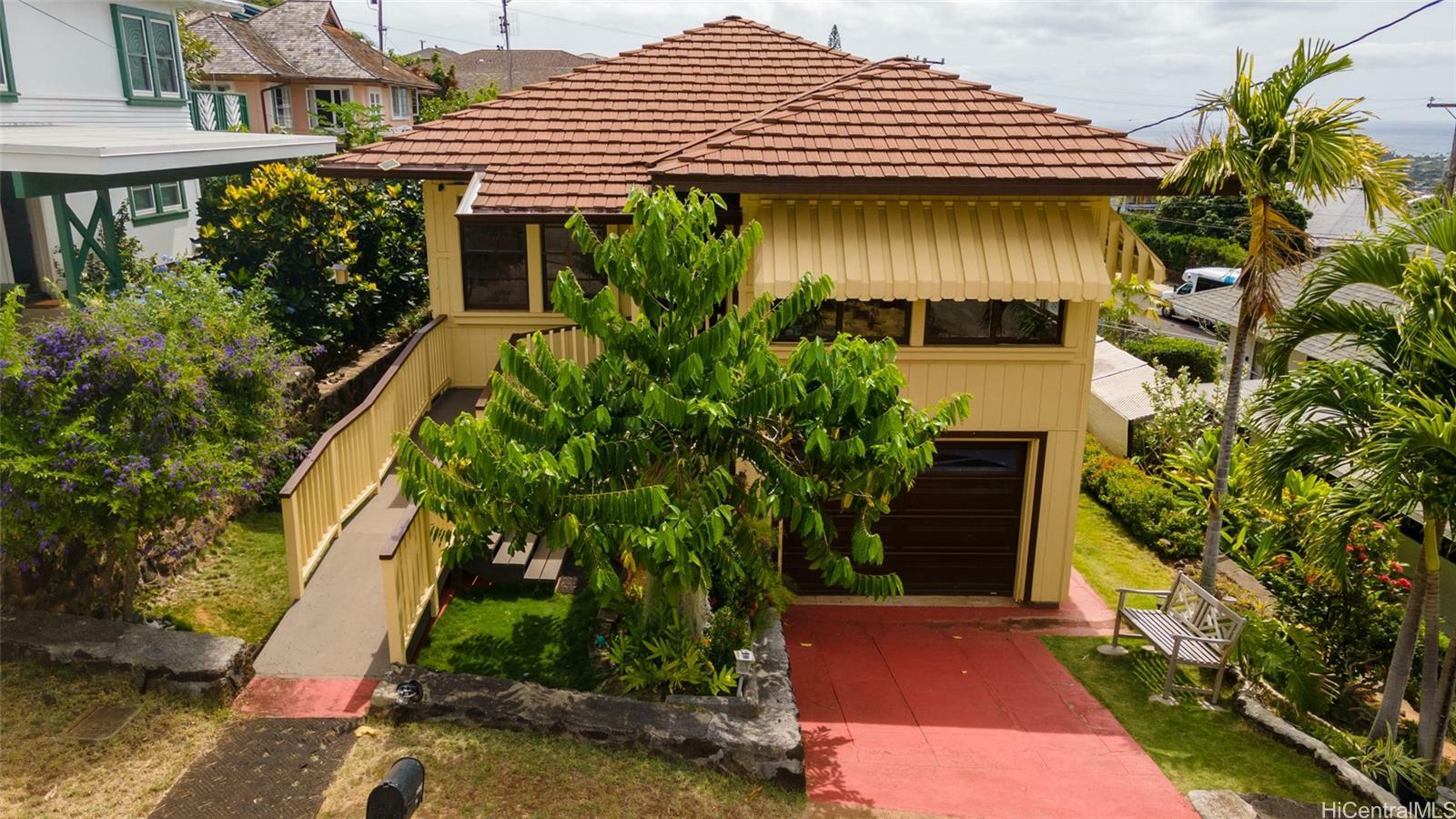 Property Photo:  1511 Pualele Place  HI 96816 