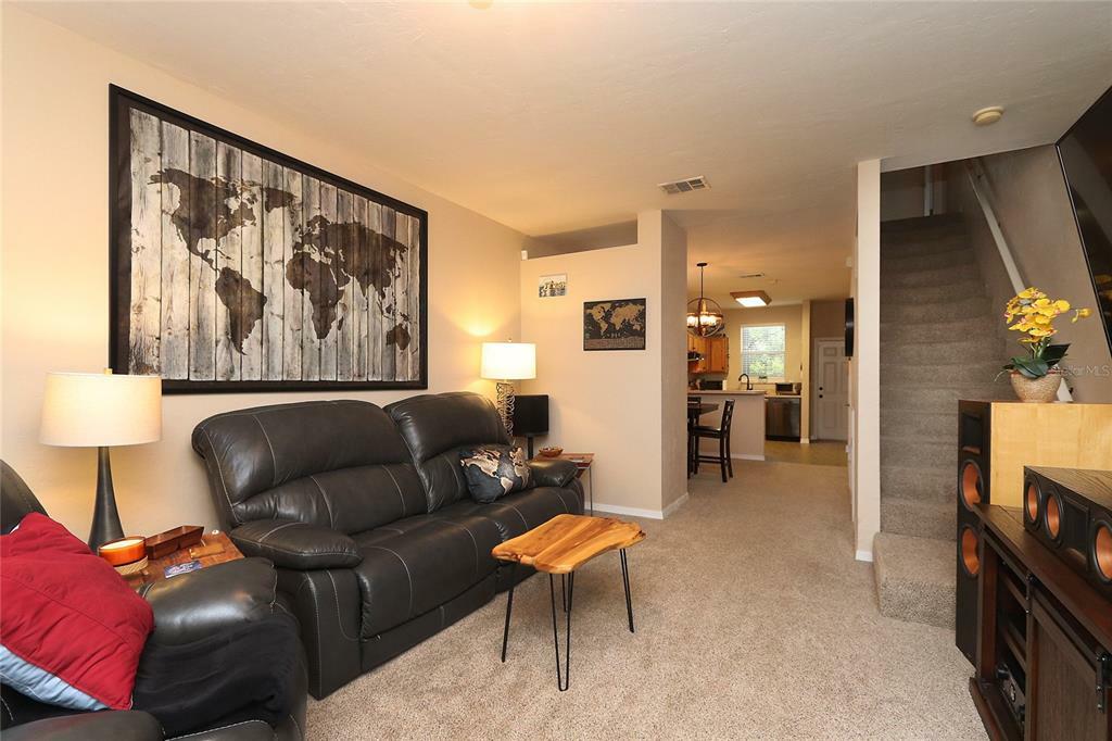 Property Photo:  3901 SW 20th Avenue 401  FL 32607 