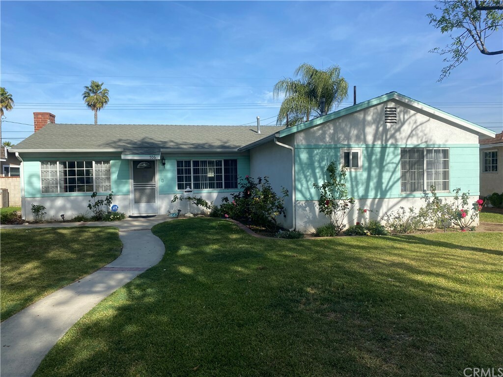 Property Photo:  706 S Gilbert Street  CA 92833 