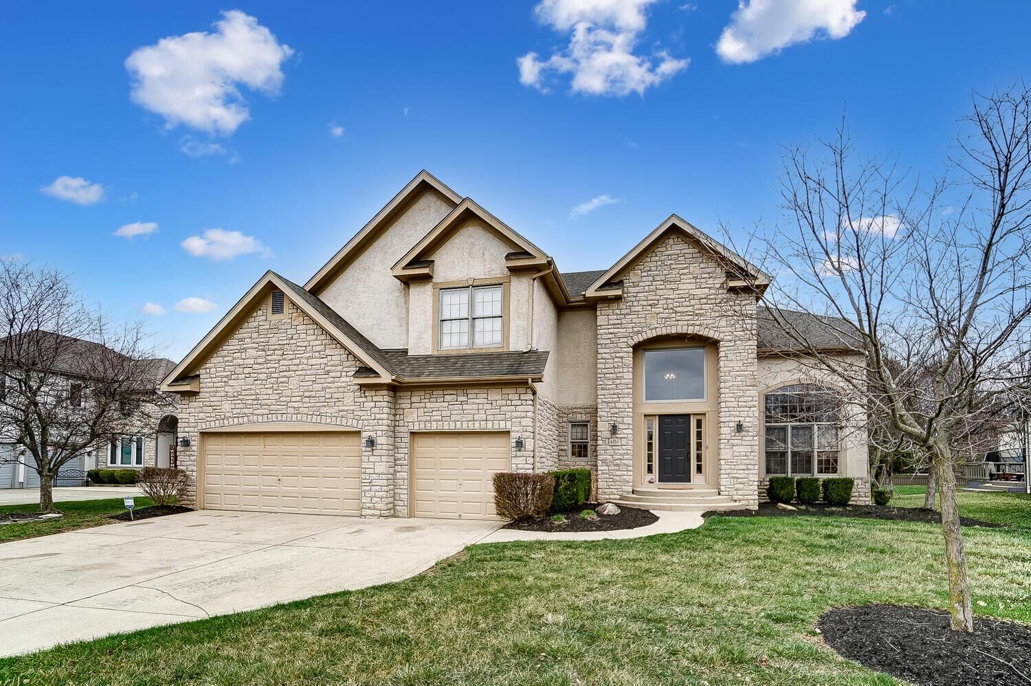 Property Photo:  6150 Glenworth Court  OH 43119 